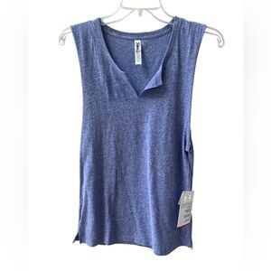 Under Armour Women’s Small Tank Top Semi-Fitted V-Neck Blue Charged Cotton New